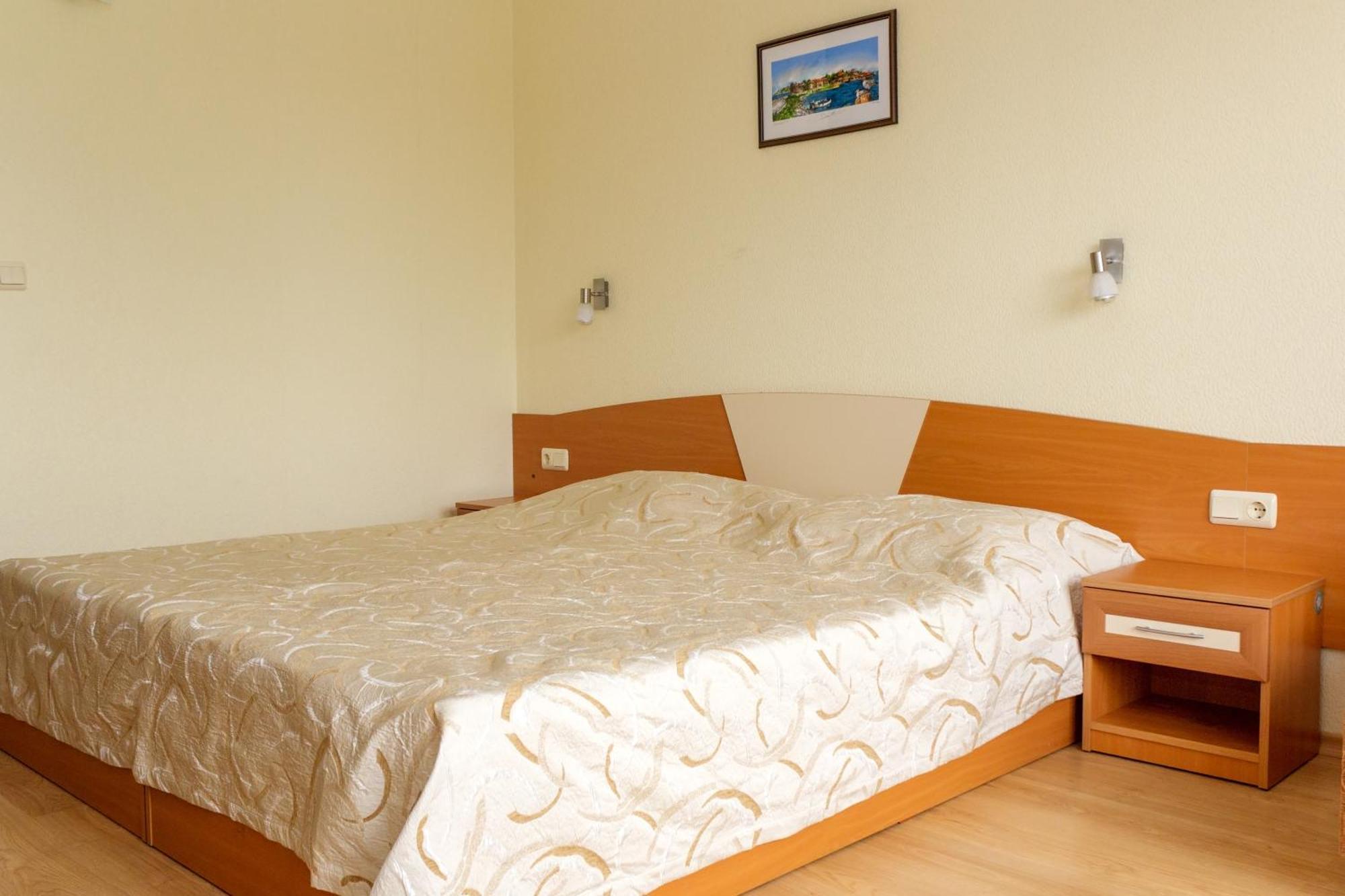 Hostel Malibu Sluneční pobřeží Exteriér fotografie