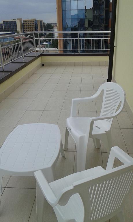 Hostel Malibu Sluneční pobřeží Exteriér fotografie